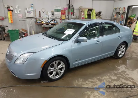 2010 Mercury Milan Hybrid from USA, damaged, VIN 3MEDM0L3XAR660364